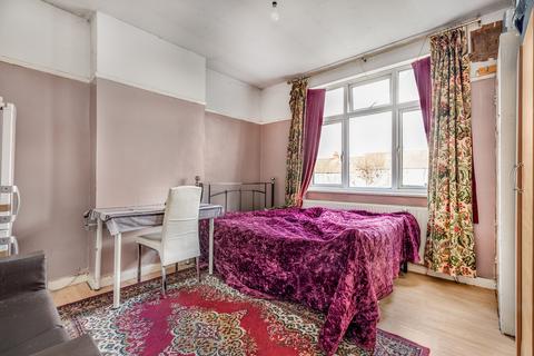 24 Rowan Road, London, SW16 5JL
