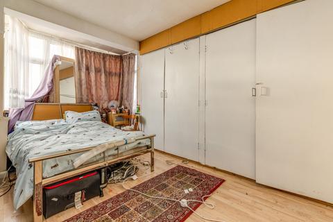 24 Rowan Road, London, SW16 5JL