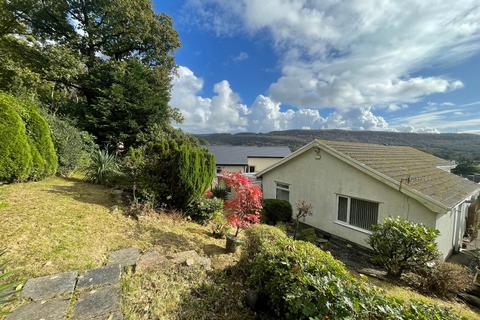 3 bedroom detached house for sale - Kingrosia Park, Clydach, Swansea, West Glamorgan, SA6 5PW