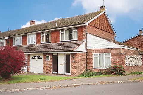 25 Cherry Tree Close, Billingshurst, RH14 9NG