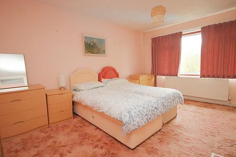 25 Cherry Tree Close, Billingshurst, RH14 9NG