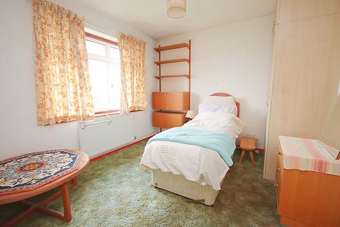25 Cherry Tree Close, Billingshurst, RH14 9NG