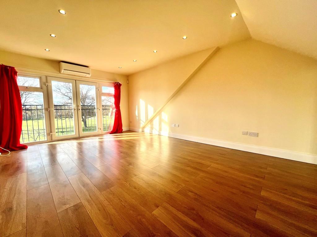 Loft2