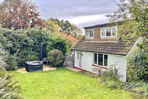 3 bedroom detached bungalow to rent, Glebelands, Exminster