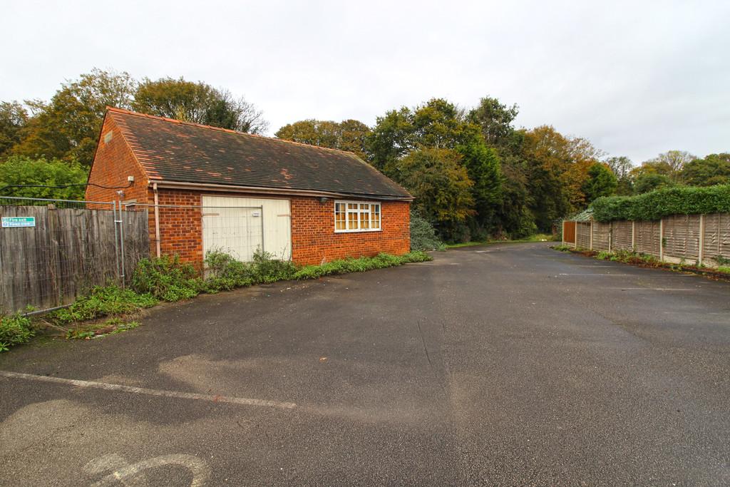 Willingham Road, Knaith Park Detached house for sale £295,000