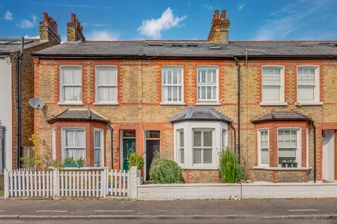 48 Windsor Road, Richmond, TW9 2EL