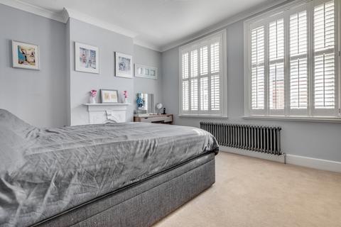 48 Windsor Road, Richmond, TW9 2EL