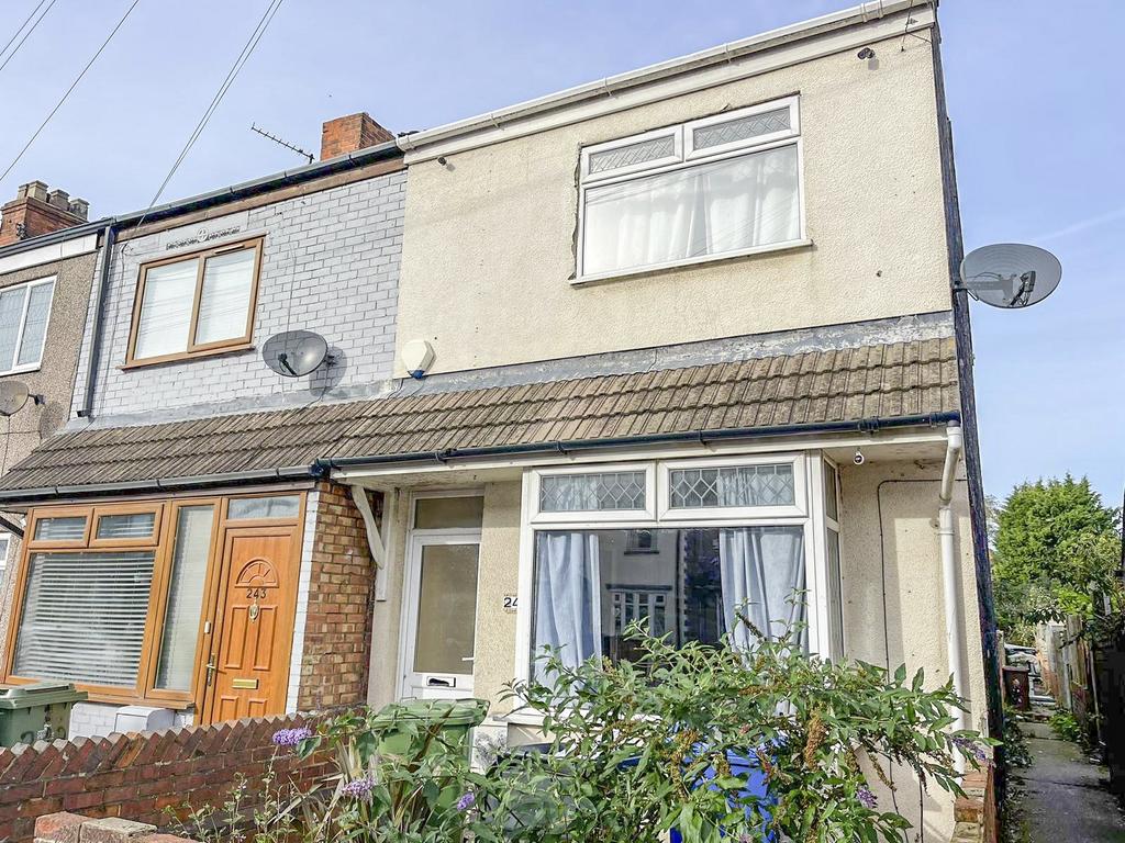 Welholme Road, Grimsby, N.E... 3 bed terraced house for sale £65,000