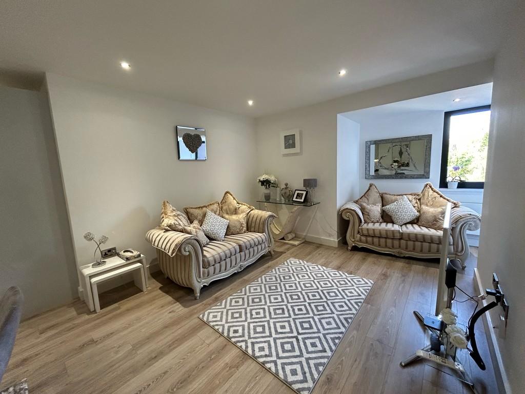 Broadoaks, Streetsbrook Road, Solihull 2 bed apartment for sale £325,000