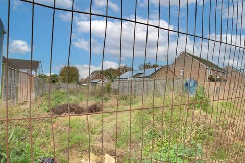 2 bedroom property with land for sale, Building Plot South of, 20 High Street