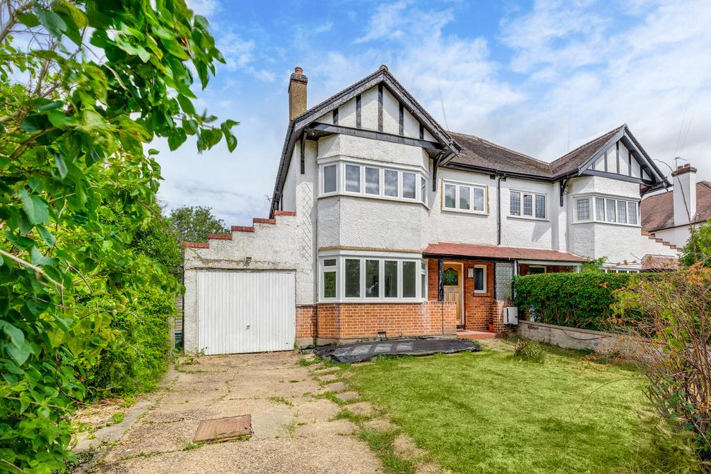 Alexandra Drive, Surbiton, KT5 4 bed semidetached house for sale £
