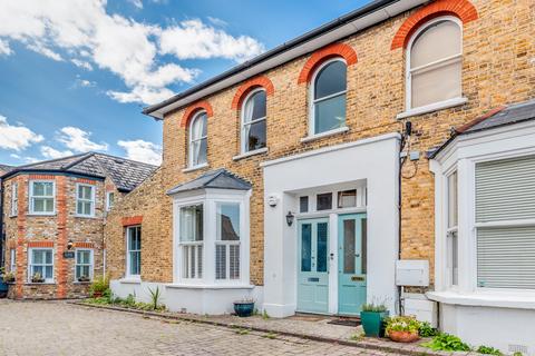 Flat 3, Normanhurst Cecil Road, London, SW19 1JS