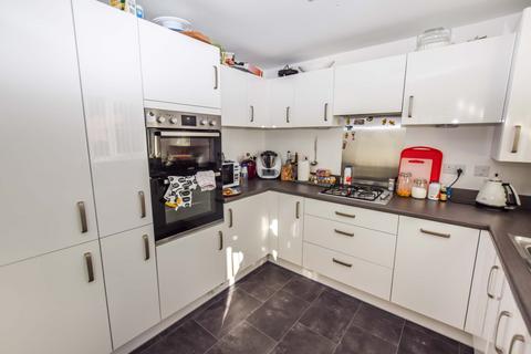 3 bedroom detached house to rent, Samuel Armstrong Way, Crewe, Cheshire, CW1