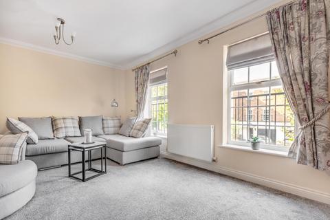 32 Cavendish Walk, Epsom, KT19 8AP