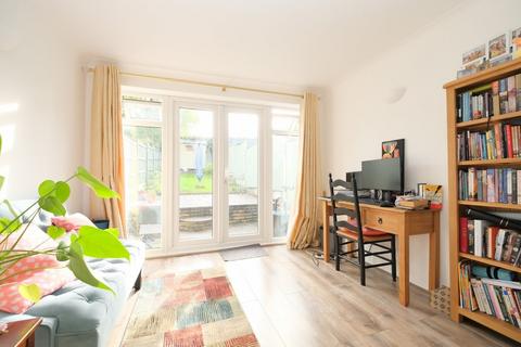 88 Dyke Drive, Orpington, BR5 4LZ