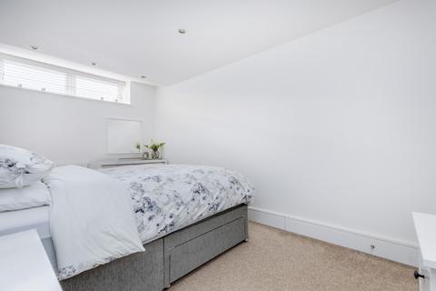 2 bedroom flat for sale, Upper Mulgrave Road, Sutton, SM2