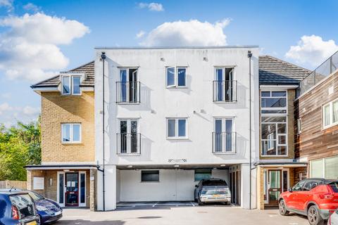Flat E, Guildford House, 41 Alpha Road, Surbiton, KT5 8BF