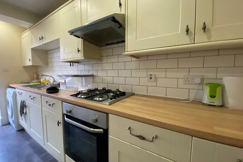 5 bedroom terraced house to rent, Bath Street, Southampton