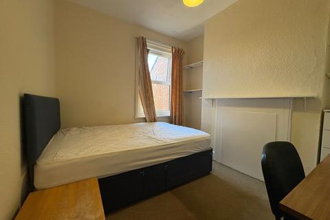 undefined, Avenue Road, Southampton