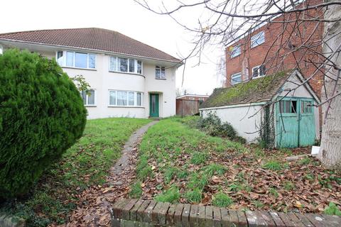 undefined, Grosvenor Close