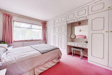 14 Steyning Close, Kenley, CR8 5LP