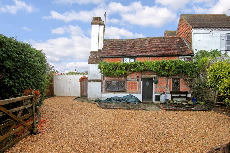 The Street, Ewhurst 2 bed cottage for sale £450,000