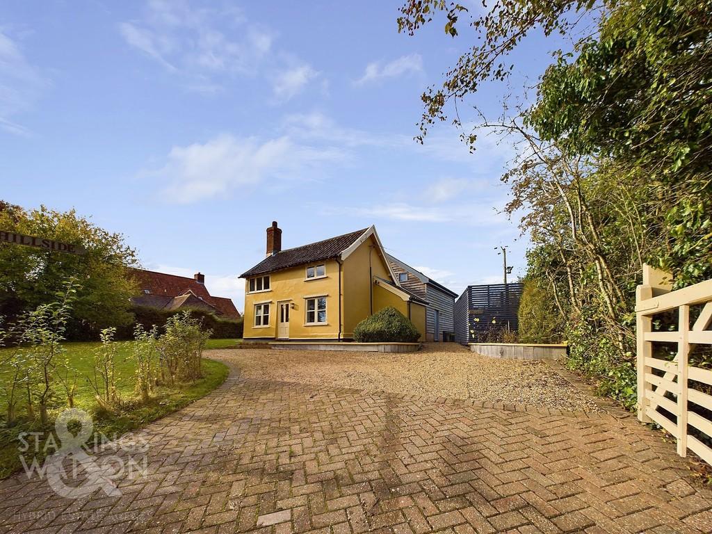 New Rd, St. Cross, South Elmham Harleston 3 bed detached house to rent