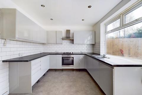 31 Aston Road, Tividale, Oldbury, B69 1TW