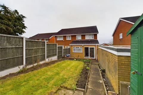 18 Chelsea Close, Birmingham, B32 2XD