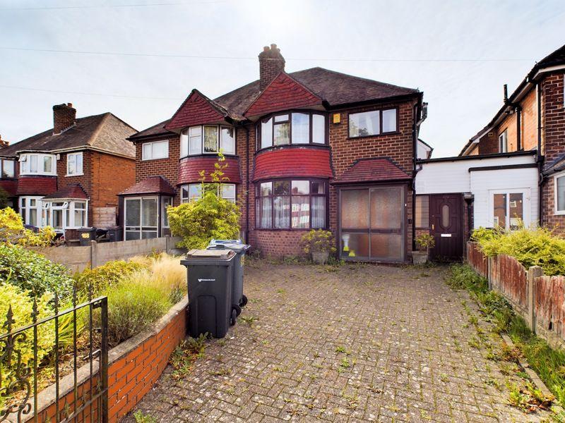 Quinton Road West, Quinton 3 bed semidetached house £220,000