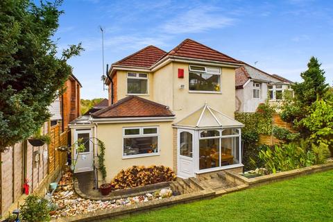 4 bedroom detached house for sale - Elm Croft, Oldbury