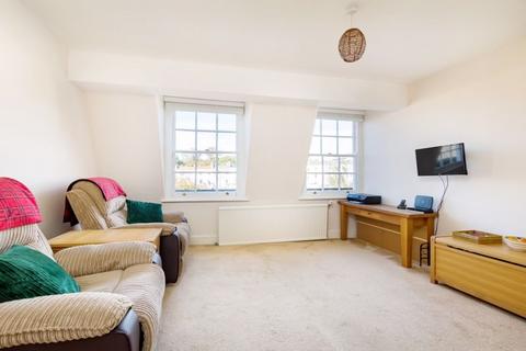 1 bedroom apartment for sale, Royal York Crescent|Clifton