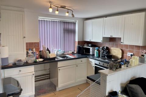 Flat 1, 17 Barton Tors, Bideford, EX39 4EY
