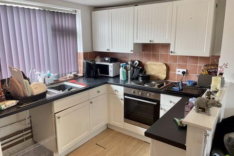 Flat 1, 17 Barton Tors, Bideford, EX39 4EY