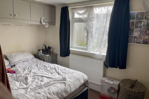 Flat 1, 17 Barton Tors, Bideford, EX39 4EY