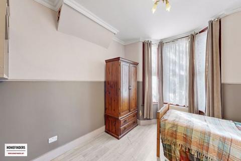 Flat 1, 32 Ranelagh Road, London, E11 3JP