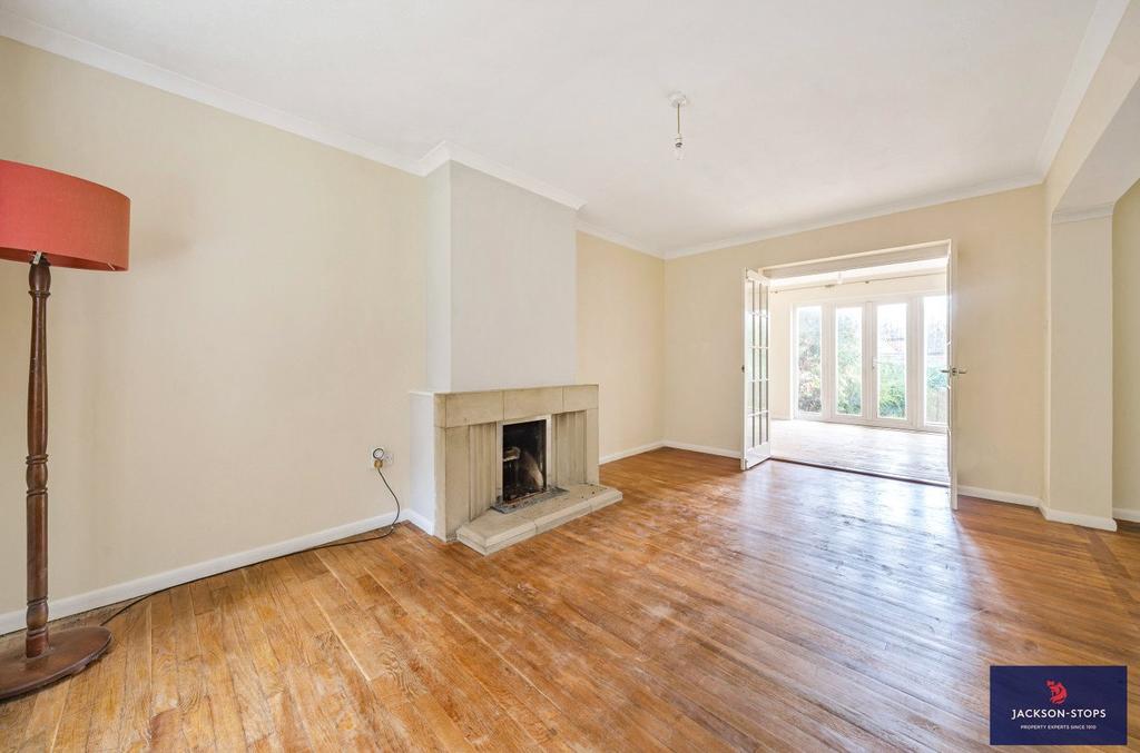 Wood Lane, Aspley Guise, Bedfordshire, MK17 4 bed detached house for