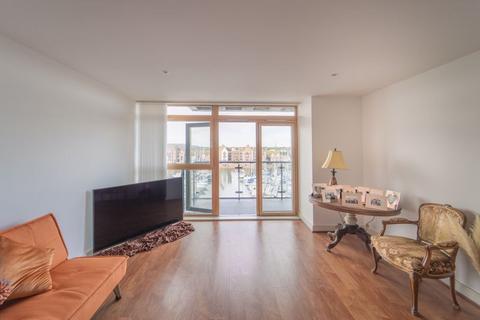 2 bedroom apartment for sale, Midway Quay, Eastbourne, BN23