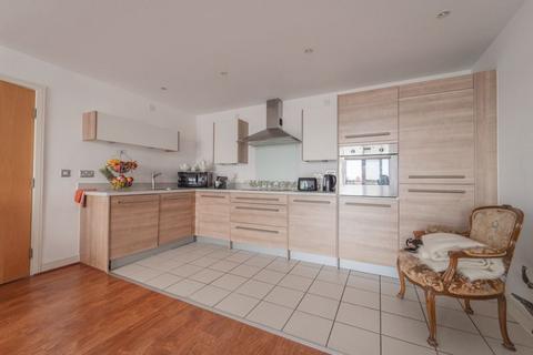 2 bedroom apartment for sale, Midway Quay, Eastbourne, BN23