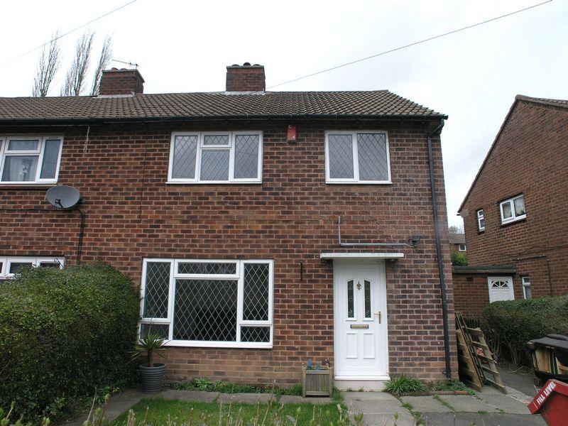 Uplands Road, Dudley DY2 3 bed semidetached house £850 pcm (£196 pw)