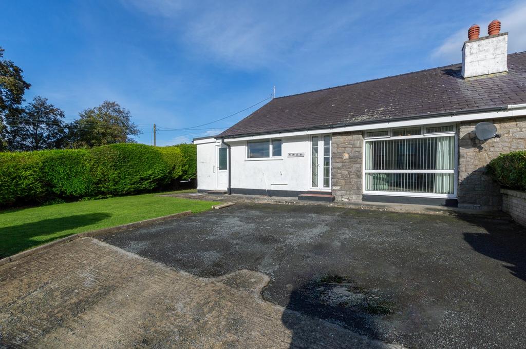 Salem Street, Amlwch, Isle of Anglesey, LL68 3 bed bungalow for sale