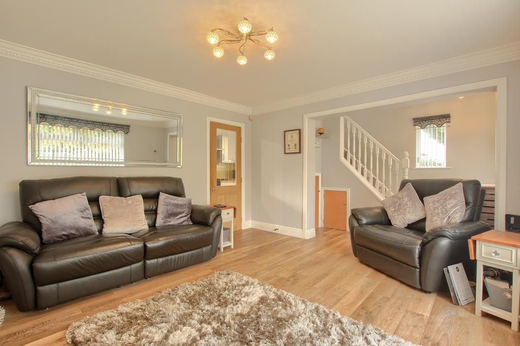 Kelvin Grove, Park End 3 bed semidetached house for sale £95,950