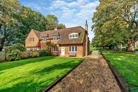 4 bedroom semi-detached house for sale, Hunton, Winchester, Hampshire