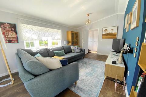 2 bedroom park home for sale, Winfrith Newburgh Dorchester DT2 8GL