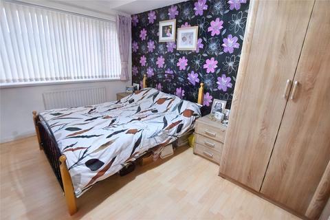 3 bedroom townhouse for sale - Cedar Close, Leeds, West Yorkshire