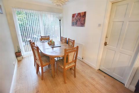 23 Cedar Close, Leeds, LS12 1SL