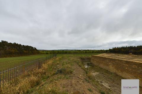 3 bedroom property with land for sale, Plot, Candermill Road, ML9