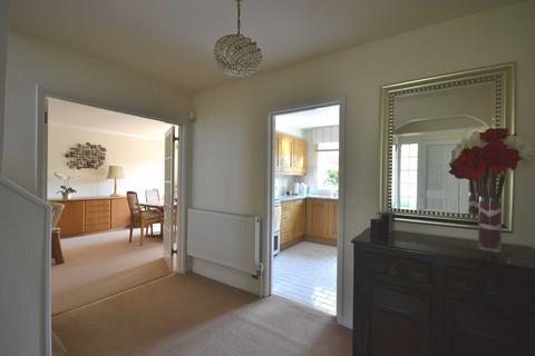 4 bedroom detached house to rent, Claremont Road, Hadley Wood, Hertfordshire, EN4