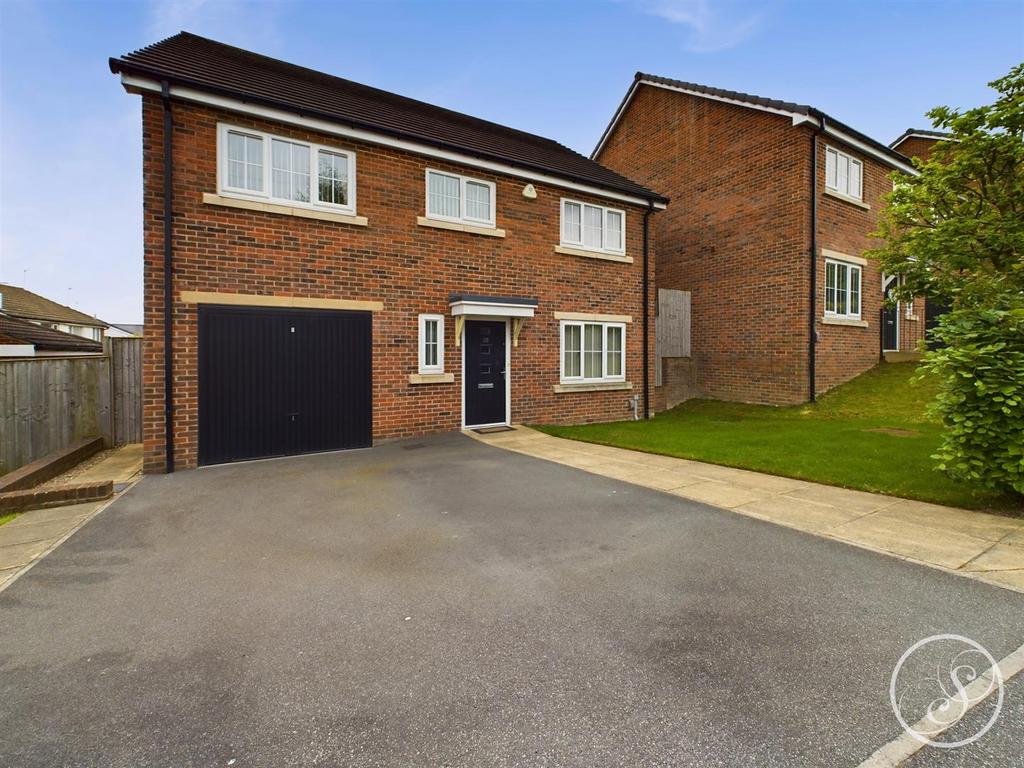 Lumby Lane, Pudsey 4 bed detached house for sale £430,000