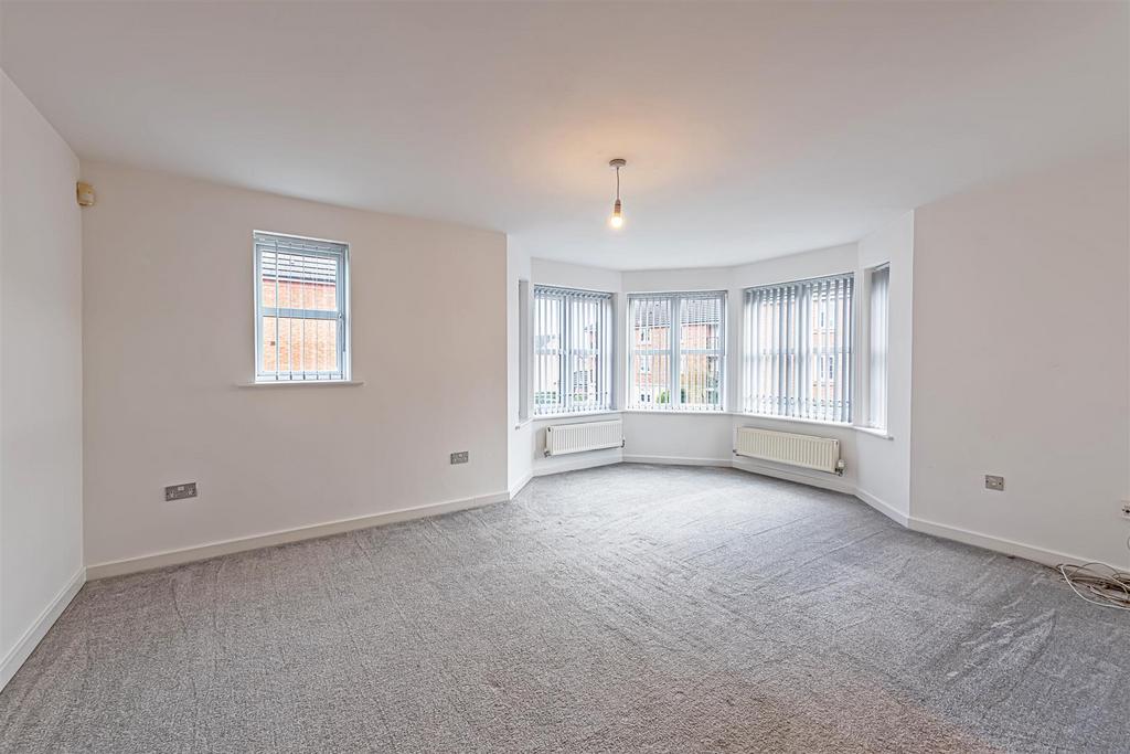 Houston Gardens, Great Sankey... 2 bed apartment £825 pcm (£190 pw)